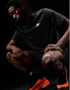 NIKE CAMISETA SPORTWEAR M AR49 2
