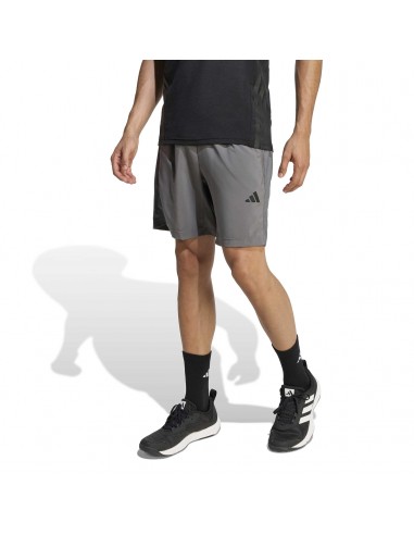 PANTALÓN TÉCNICO CORTO GRIS ADIDAS
